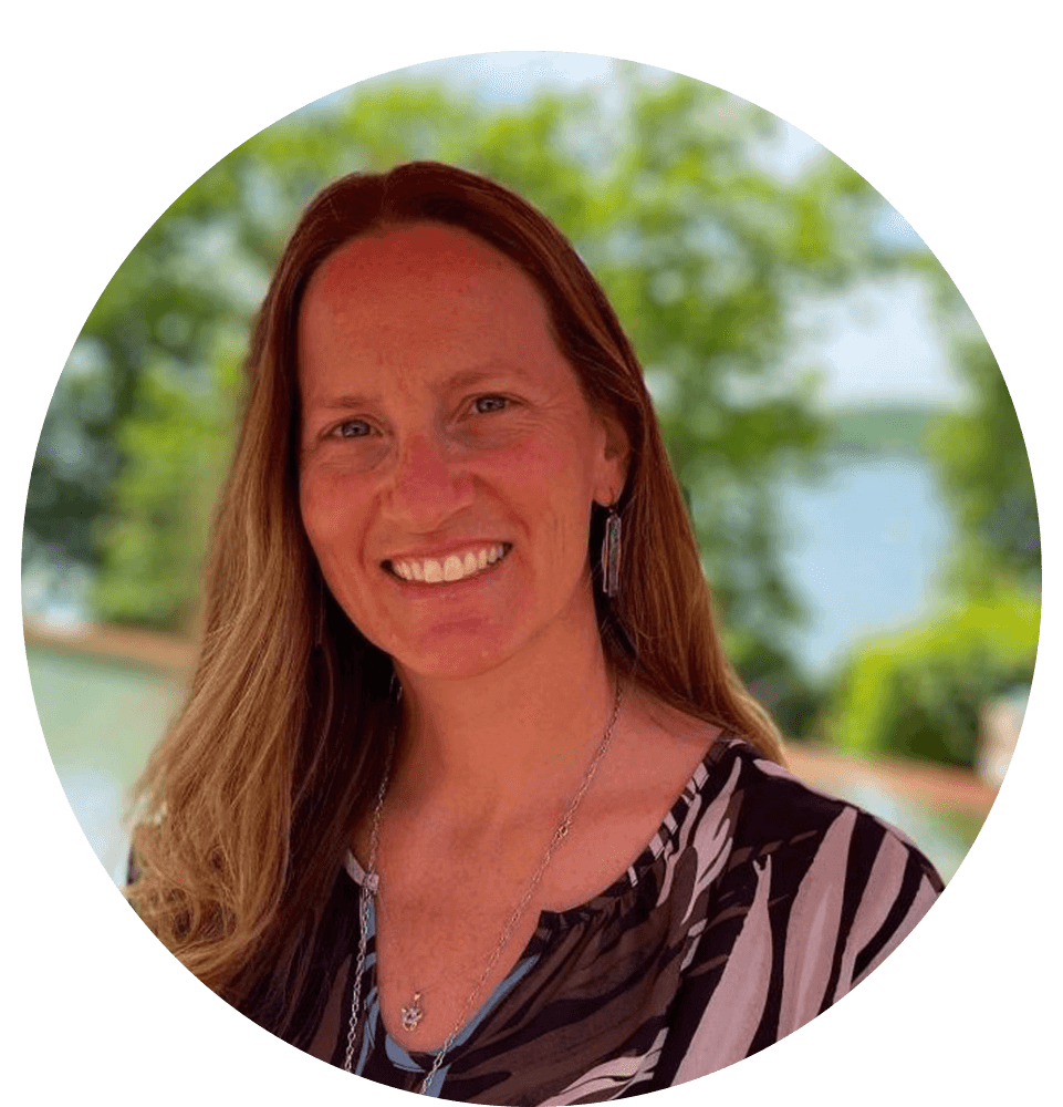 Headshot of foundation 922 board member 